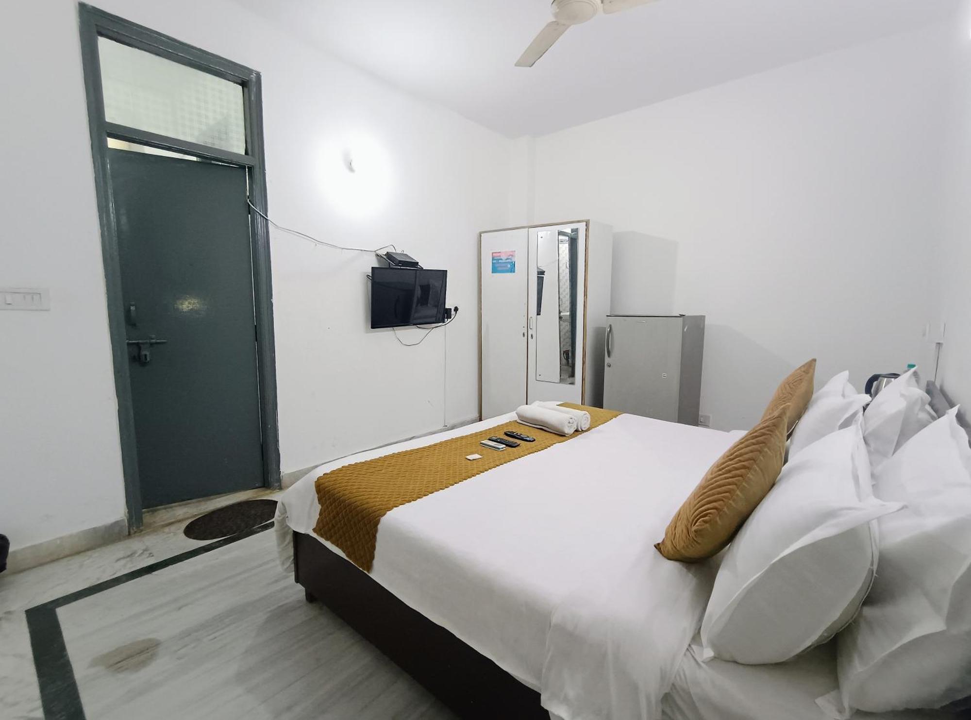 Hotel Hauz Khas Fort View 新德里 外观 照片