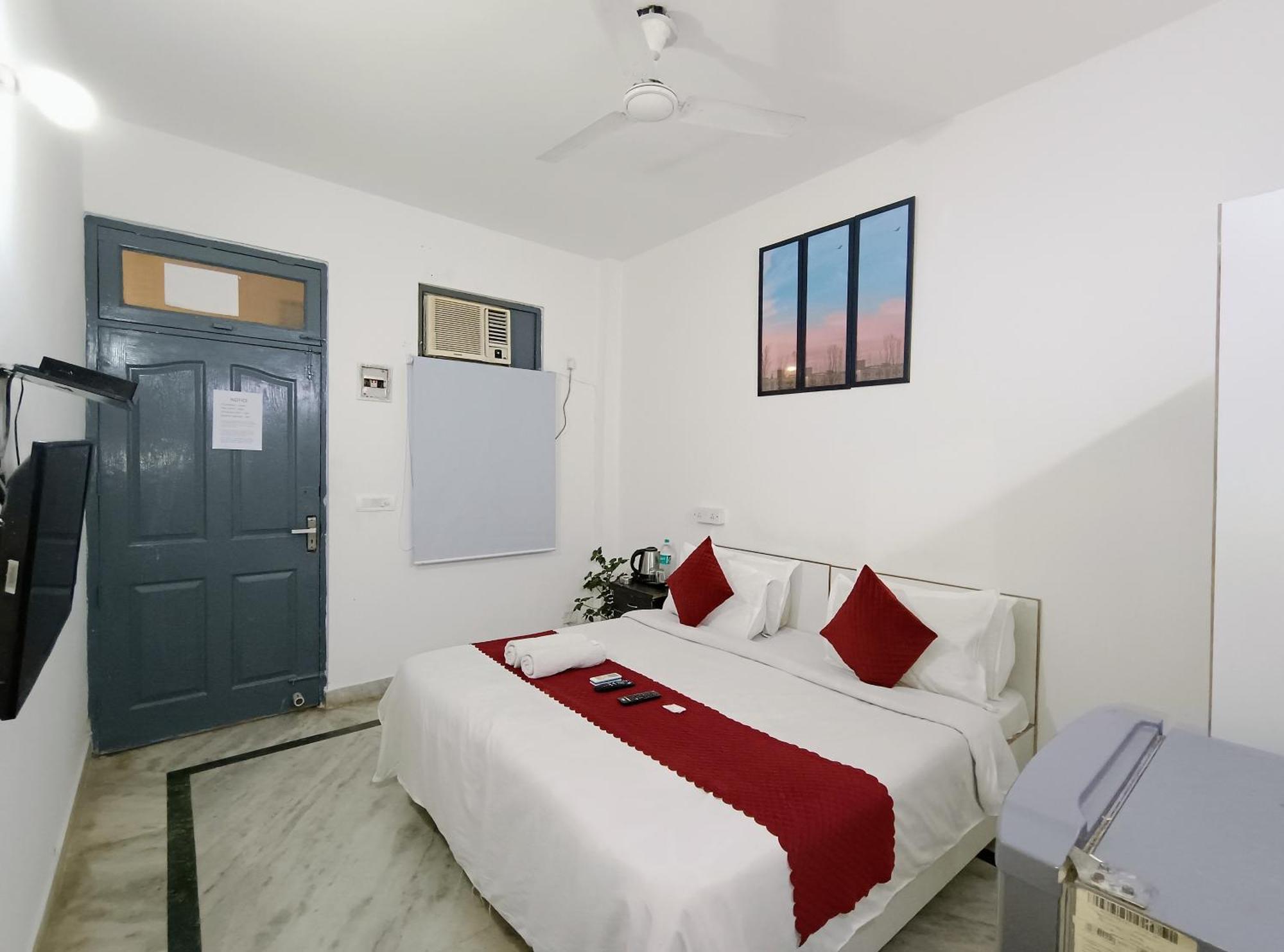 Hotel Hauz Khas Fort View 新德里 外观 照片