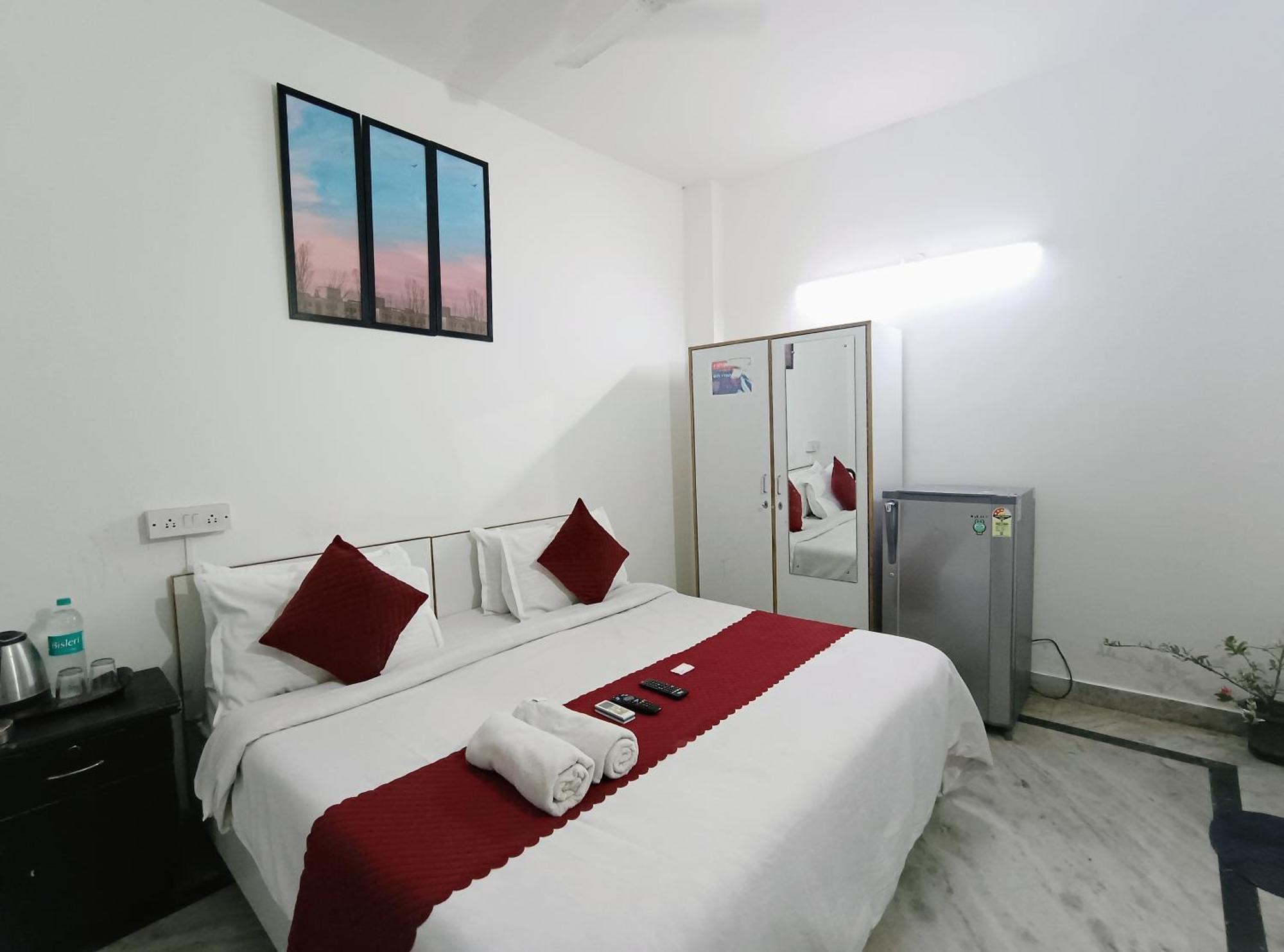 Hotel Hauz Khas Fort View 新德里 外观 照片