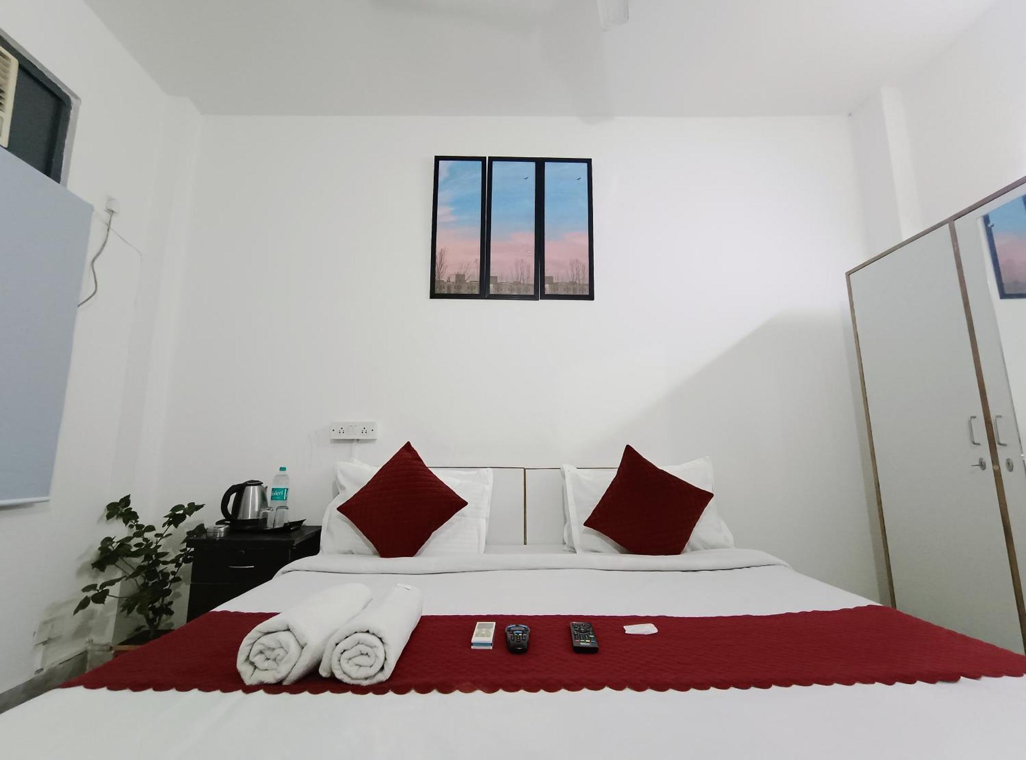 Hotel Hauz Khas Fort View 新德里 外观 照片