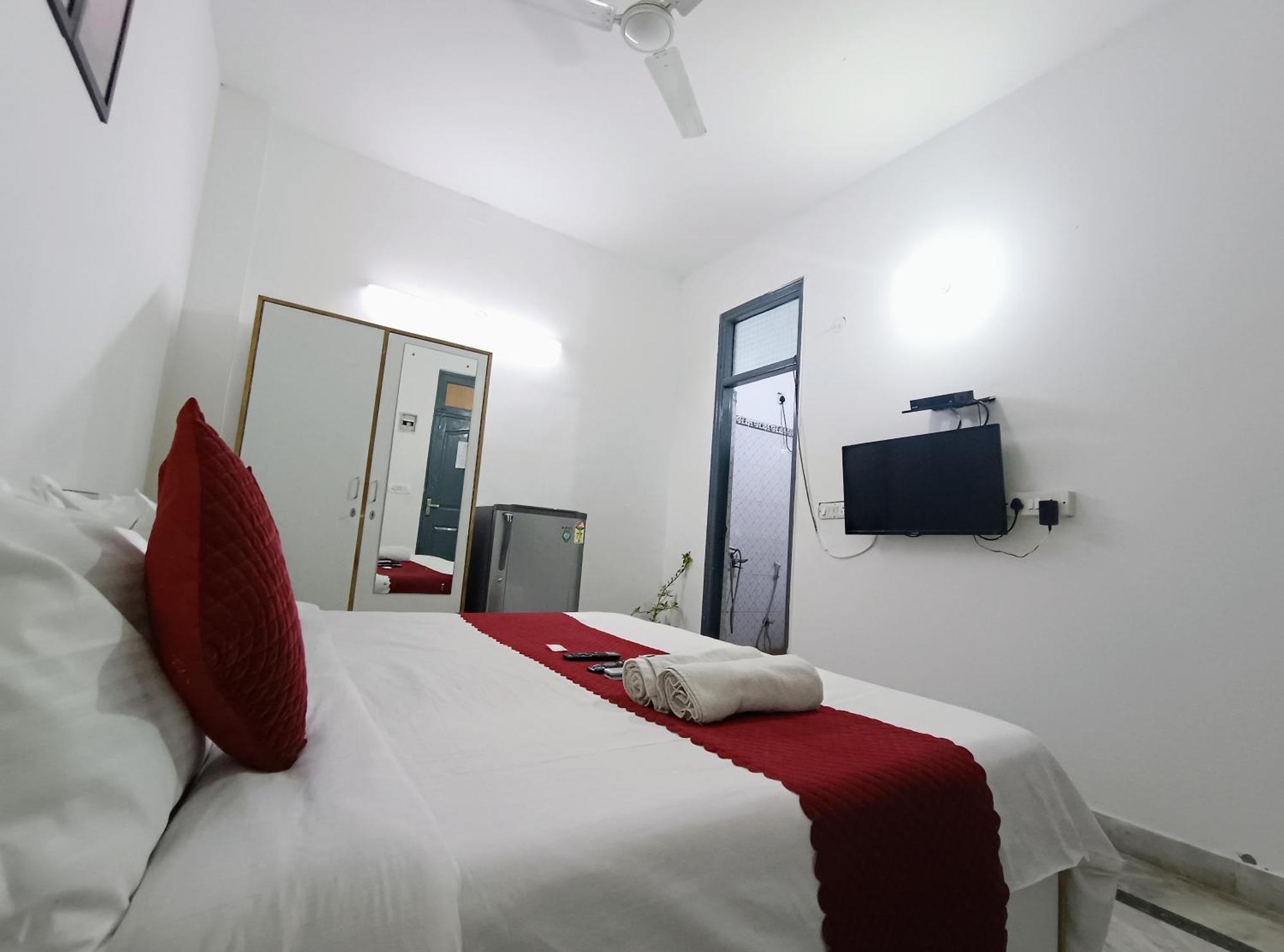 Hotel Hauz Khas Fort View 新德里 外观 照片