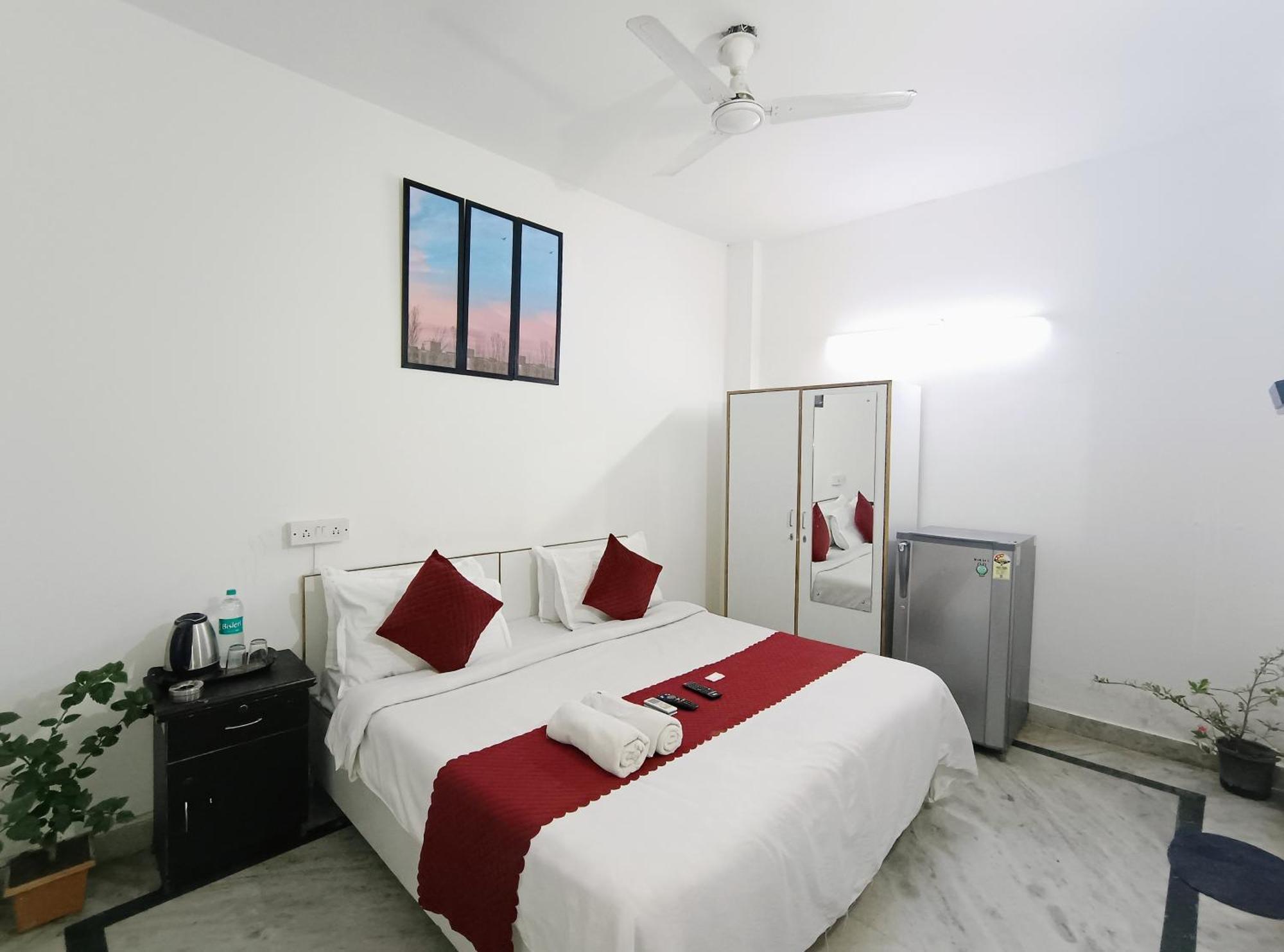 Hotel Hauz Khas Fort View 新德里 外观 照片